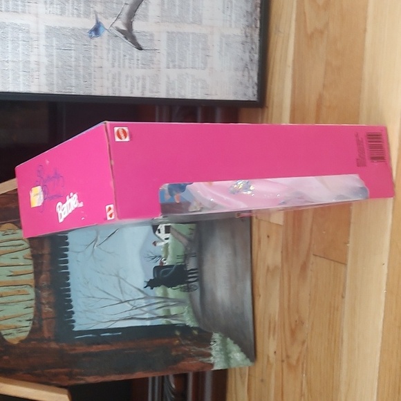 Butterfly Princess Barbie - Picture 7 of 11